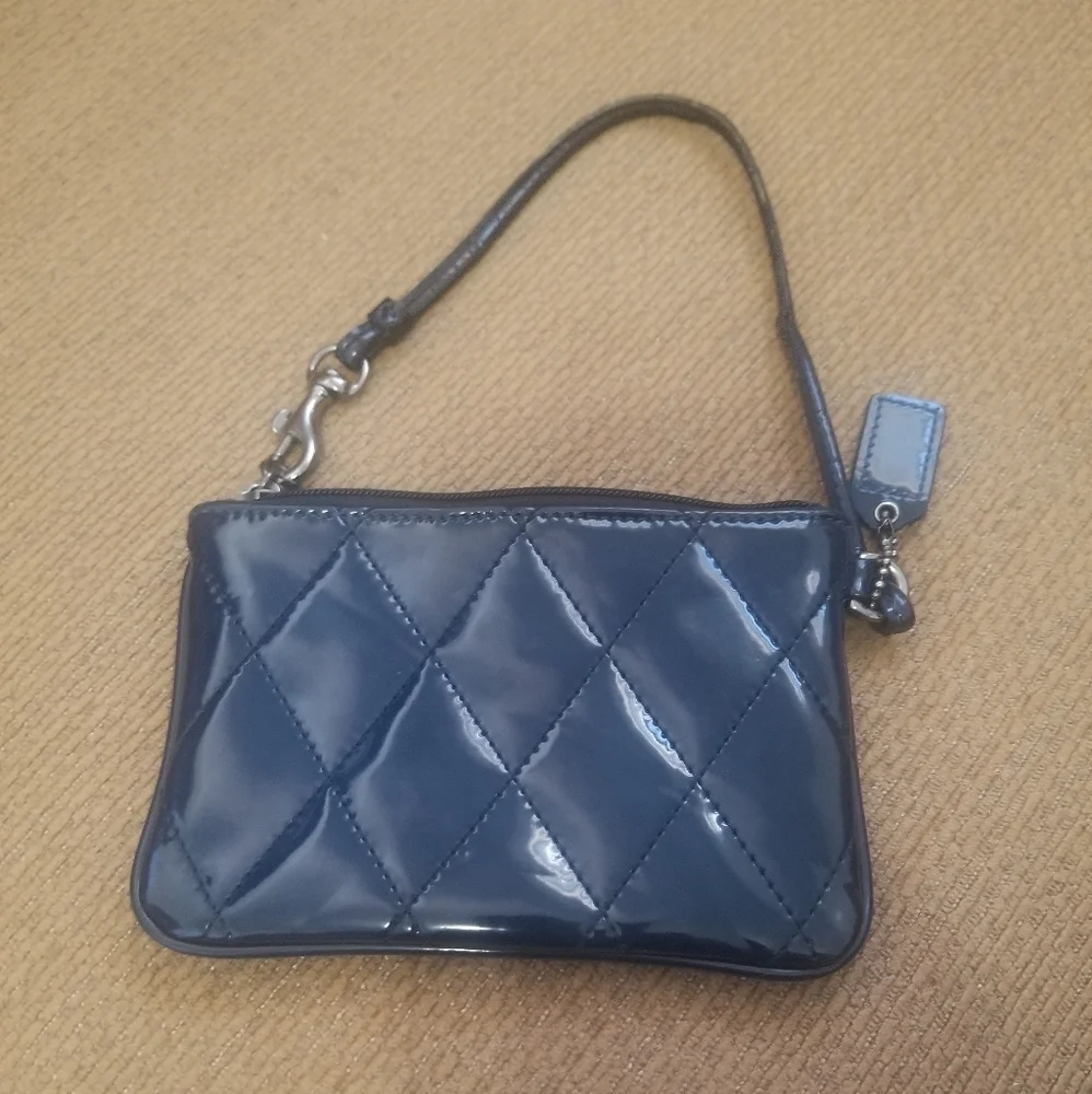 Coach Wristlet - Picture 3 of 9